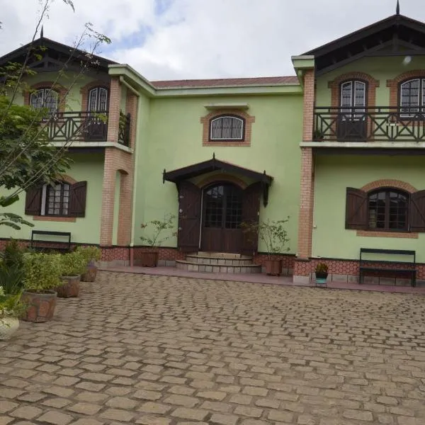 Valaguesthouse，位于Ambositra的酒店