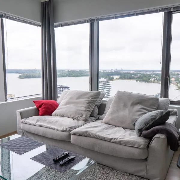 18th Floor Helsinki High Point 1 BDR Apartment with City View - Free Garage Parking，位于赫尔辛基的酒店