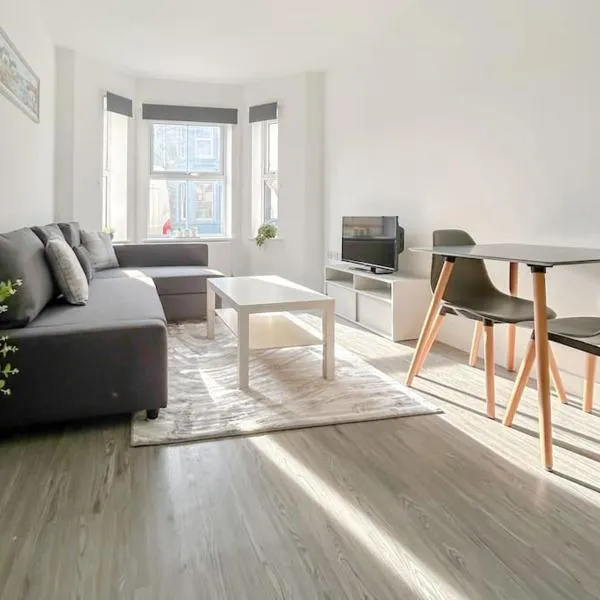 Wellington Road Apartment 1，位于Southtown的酒店
