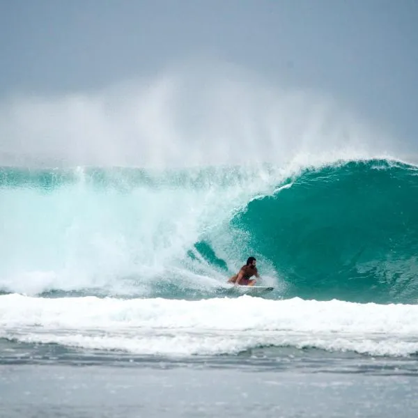 Krui Surfing，位于Krui的酒店