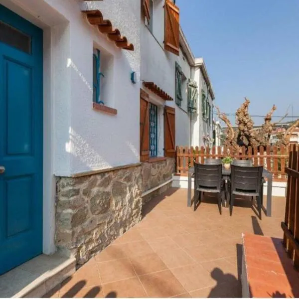 La Casita de Caldetes，位于卡德斯伊斯拉克的酒店