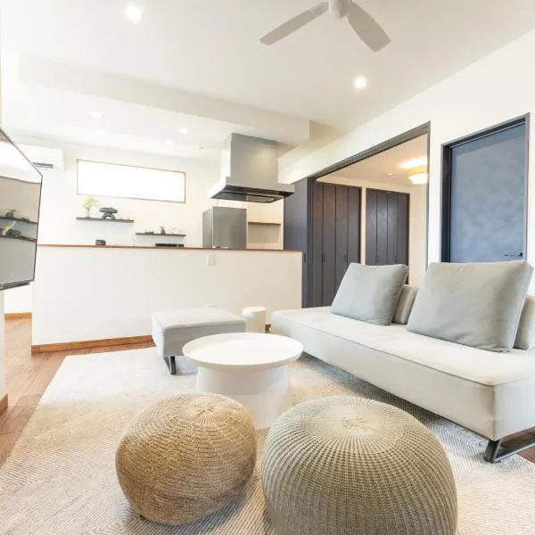 Villa Ray Miyakojima，位于Hirara的酒店