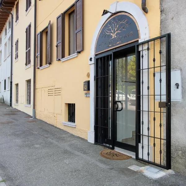 affittacamere Ke vita Rooms Salò，位于Soprazocco的酒店