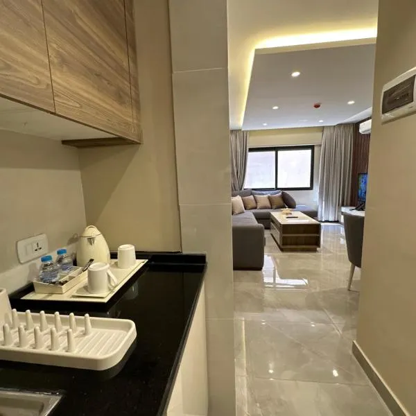 Chic Apartments For Rent ave0-7，位于Umm Uthainah的酒店