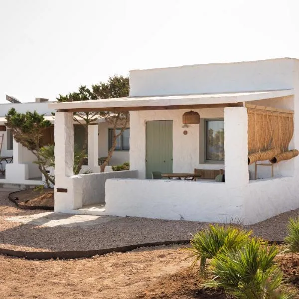 Apartamentos Punta Rasa，位于卡拉索纳的酒店