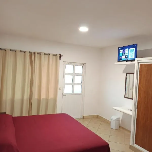 Cortes Hermanos，位于La Cal的酒店