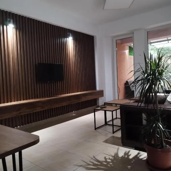 Alexandria Lux Apartments，位于Karpoš Dva的酒店