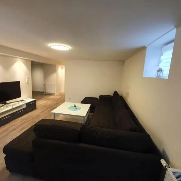 Nyrenoverat boende nära Astrid Lindgrens Värld，位于维默比的酒店