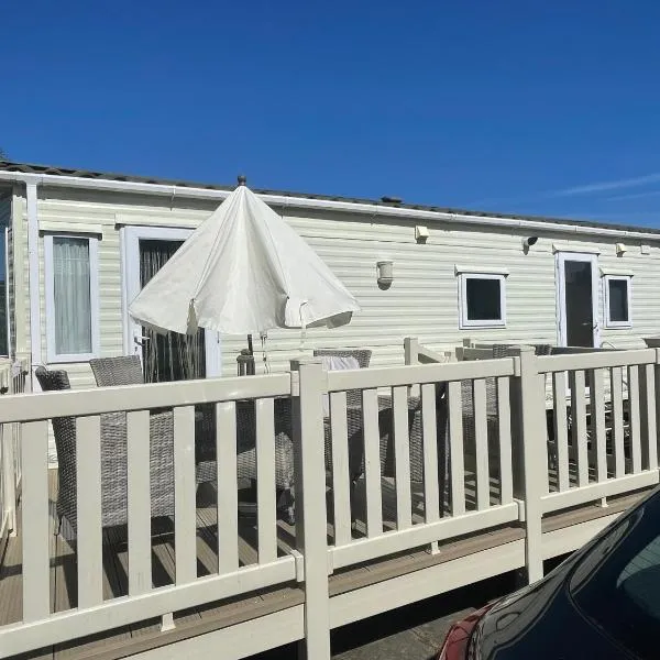 Rockley Valley TV36，位于Lytchett Minster的酒店