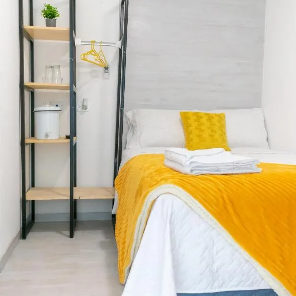 Cute and Efficient close to Antigua Guatemala Exit H6，位于危地马拉的酒店