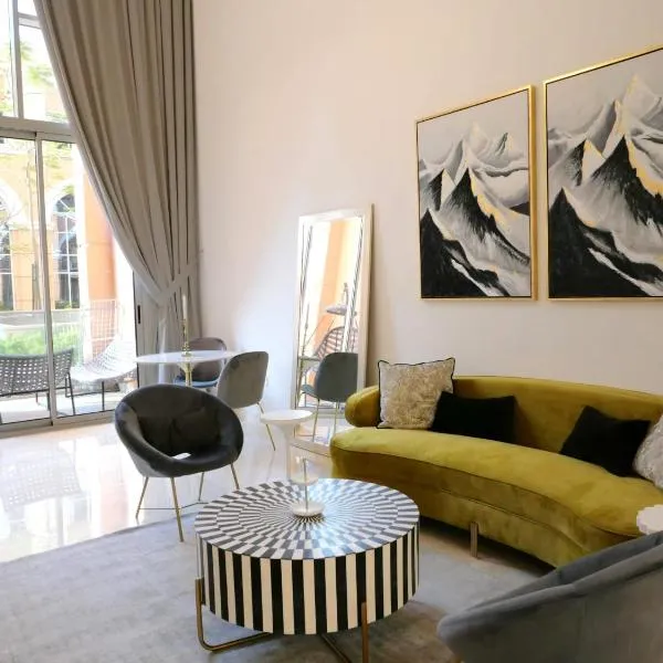 Luxurious Apartment in The Pearl, Qatar，位于多哈的酒店