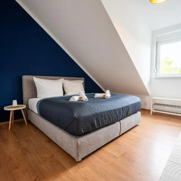 SCHLOSSBERG RESIDENCES - Design City-Apartment Nähe SAP und Hockenheimring，位于霍根海姆的酒店