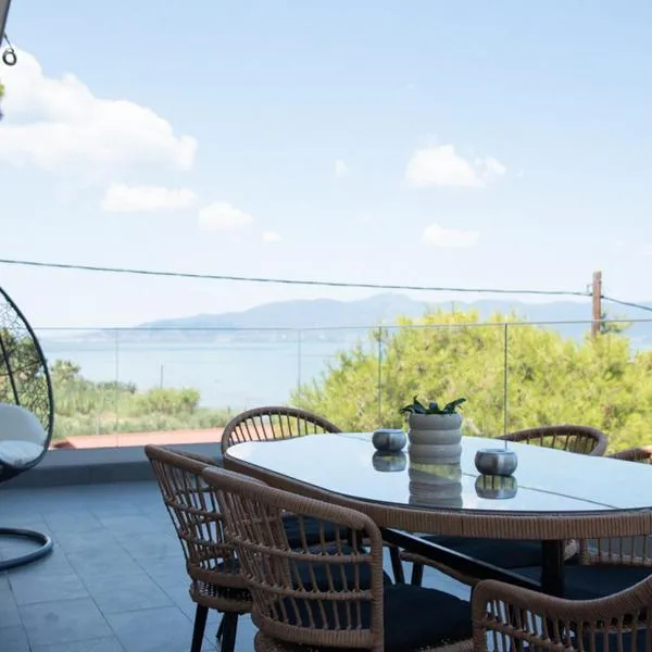 Villa Rock&SeaView，位于利瓦纳太的酒店