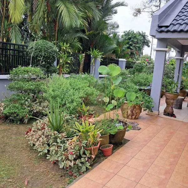SS Homestay，位于新山的酒店