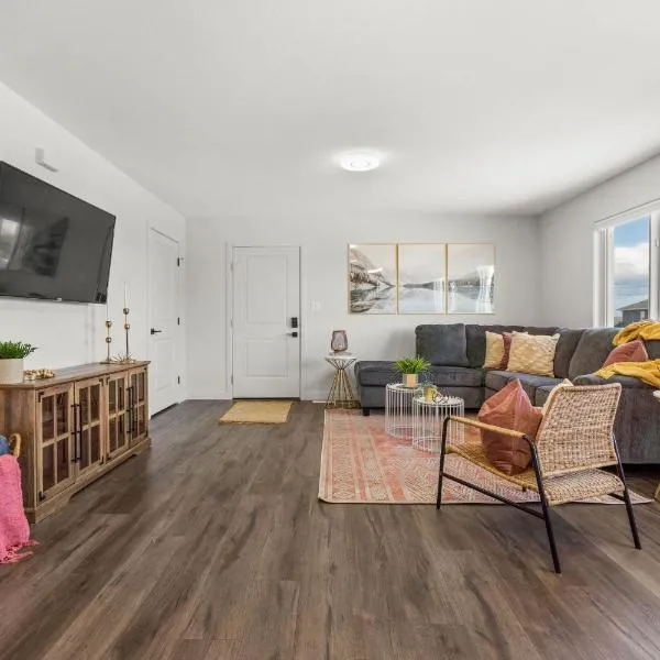 Centre Peak View I Sleep 8 I 50 TV I Full Kitchen，位于平彻克里克的酒店