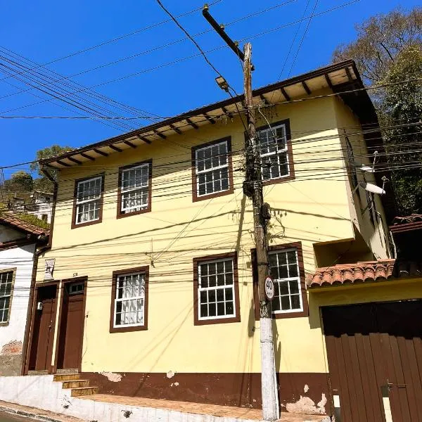 Casa do Guia - Casa compartilhada，位于欧鲁普雷图的酒店