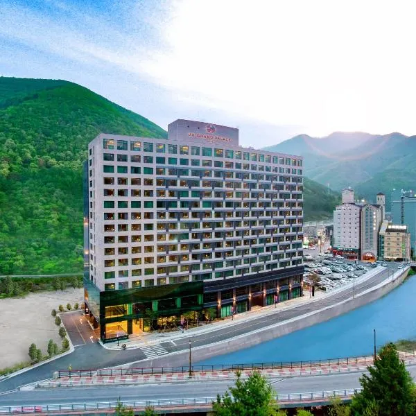 Jeongseon JS GRAND PALACE Hotel，位于旌善的酒店