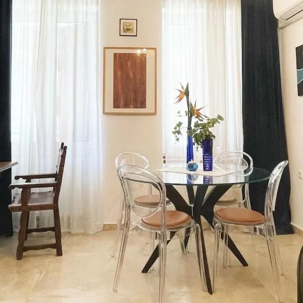 to ble Künstlersteinhaus mit Garten Barrierefrei,位于Tírnavos的酒店