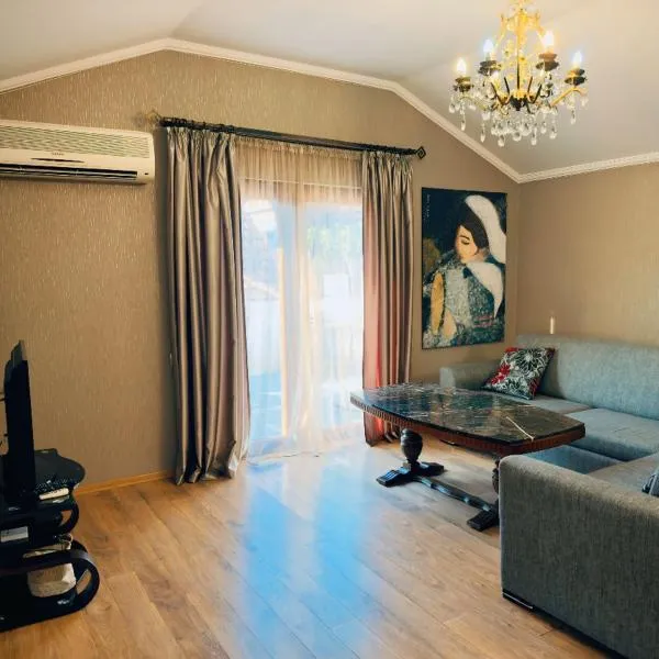 Apartment Antiokia，位于姆茨赫塔的酒店