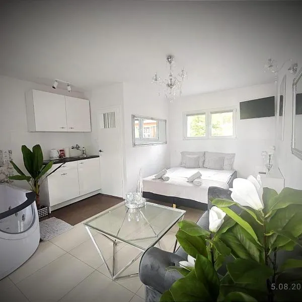 Perła Turawa，位于图拉瓦的酒店