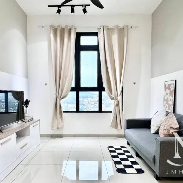 Parkland Batu11 2BR MRT Free Parking #22，位于蕉赖的酒店