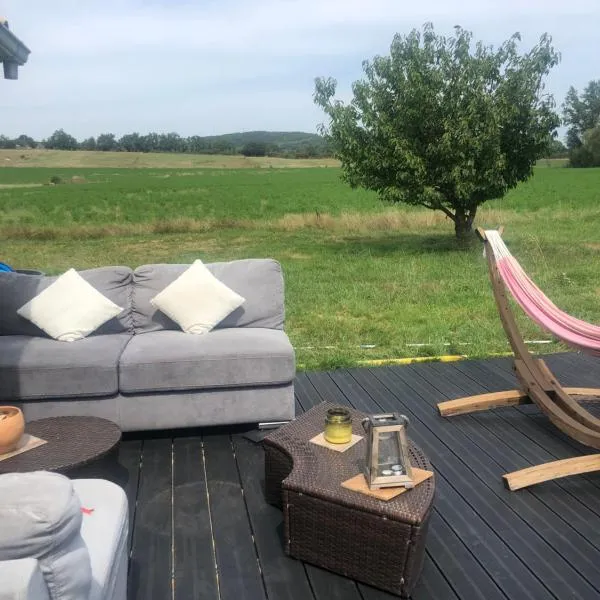 Chez Anna et JL，位于Navès的酒店