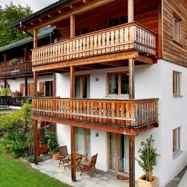 Chalet Falkenstein，位于加尔米施-帕滕基兴的酒店