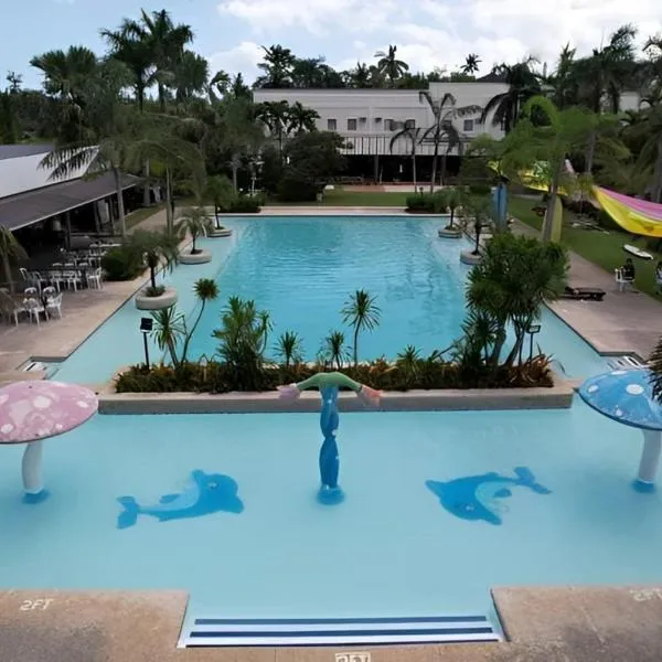 The Ranch Resort Cebu powered by Cocotel，位于Toledo的酒店