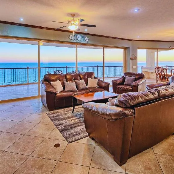 Spacious 4 bedroom Condo with expansive Ocean Views and luxurous features - #910 Sonoran Sky - RP Vacation，位于佩尼亚斯科港的酒店
