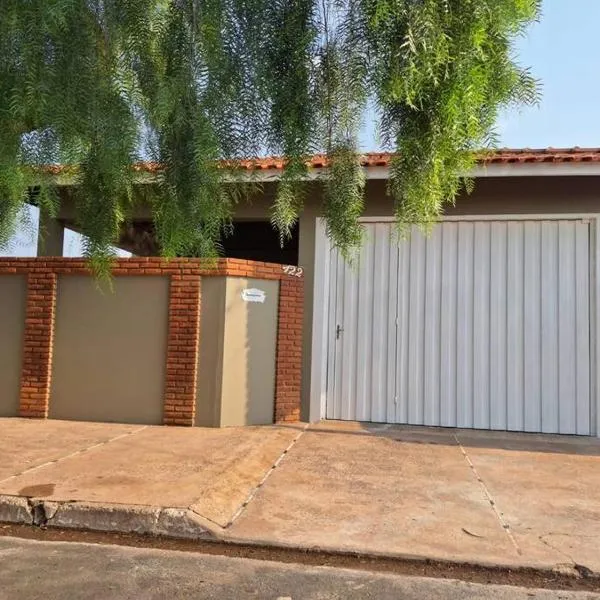 Casa acolhedora para descanso，位于布罗塔斯的酒店
