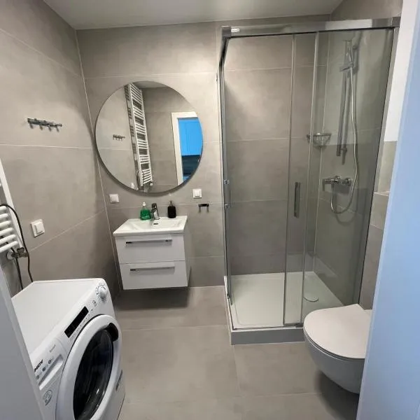 Apartament na Pogodnie 500 metrów od szpitala na Unii Lubelskiej Bezpłatny parking，位于什切青的酒店