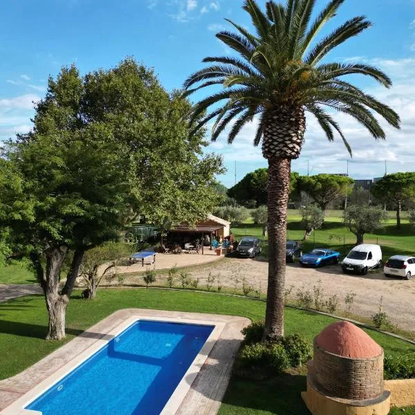 Hotel & Golf Ca La Caputxeta，位于卡斯特罗·德波利亚斯的酒店
