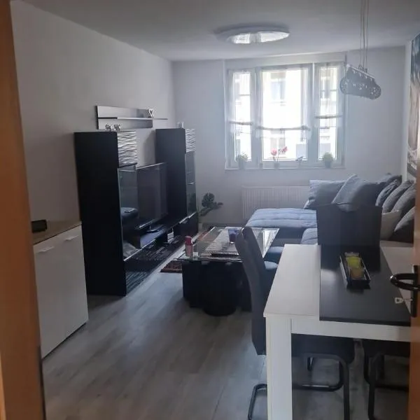 Gemütliches Apartment，位于Altendorf的酒店