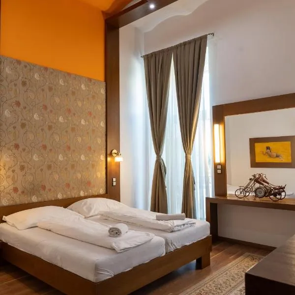 Vinci Apartman，位于松博特海伊的酒店