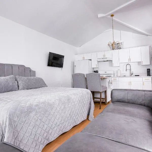 Cozy Private Studio in Granada Hills Near CSUN, Universal，位于米申希尔斯的酒店