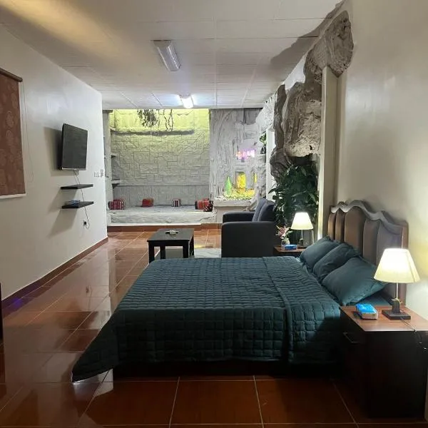 Studio Apartment，位于Abḩur al Janūbīyah的酒店