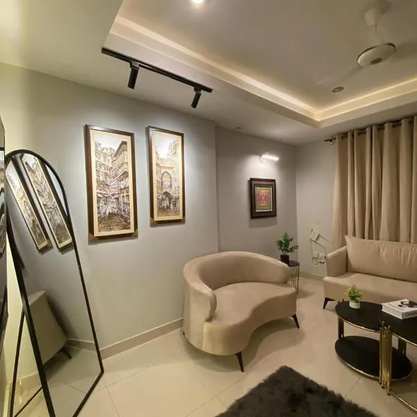 Gold Crest Executive Apartments City View DHA Lahore，位于拉合尔的酒店