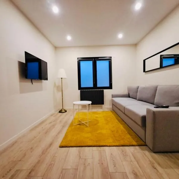 Studio Cosy Métro 14 Paris，位于奥利的酒店