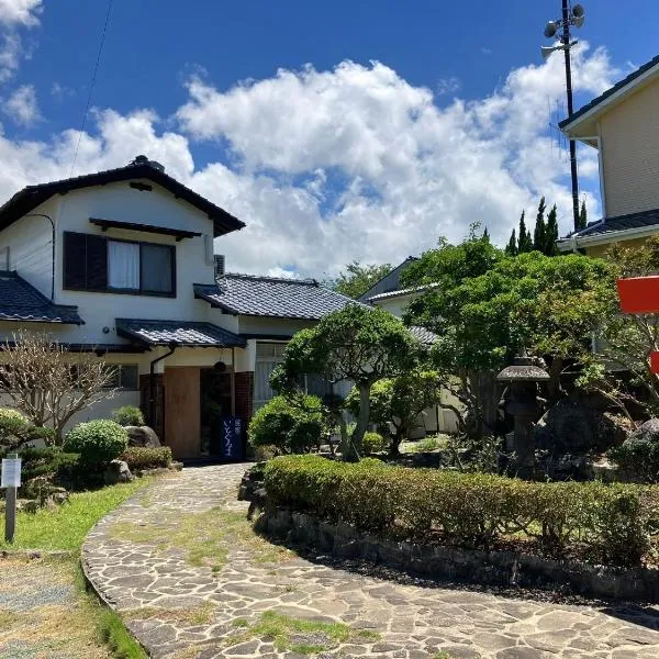 民宿いとぐるま，位于芥屋的酒店