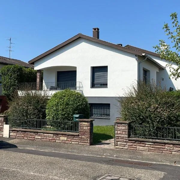 Chambre à Hoenheim à 10 min de Strasbourg une chambre cosy，位于奥内姆的酒店