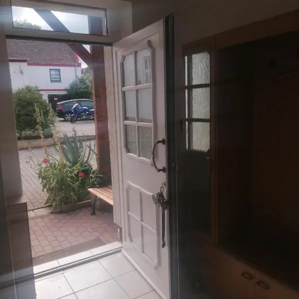 Ferienwohnung Dolecki Rippach，位于Lützen的酒店