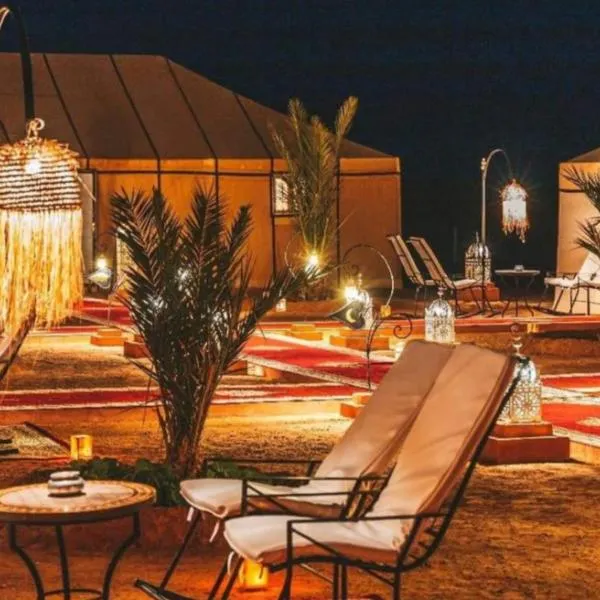 Sahara Elegance Camp，位于梅尔祖卡的酒店