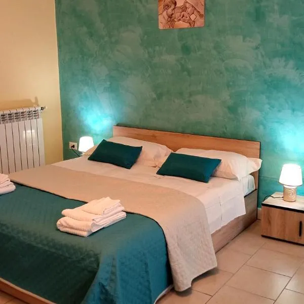 Capital House- Casa Vacanze in Sabina，位于Poggio Mirteto的酒店