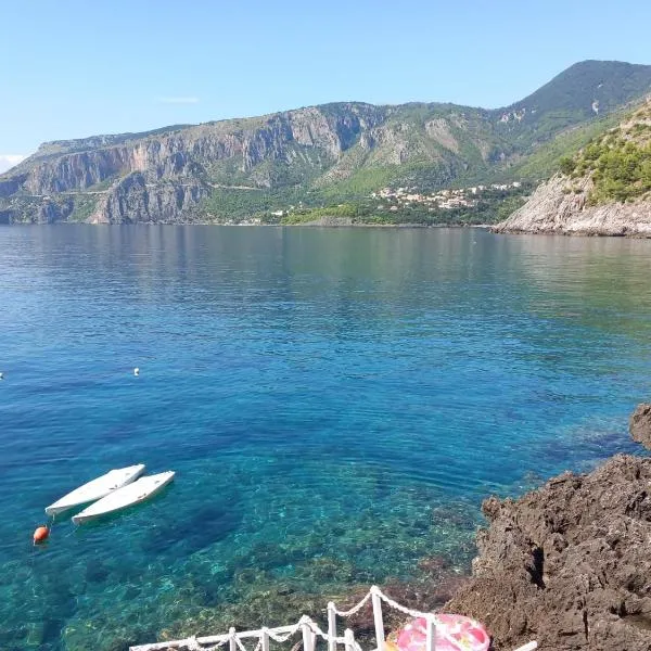 Bed and Breakfast Tenuta Palmieri ONLY ADULT，位于马拉泰亚的酒店