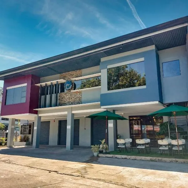 JCzar Suites，位于Gingoog的酒店