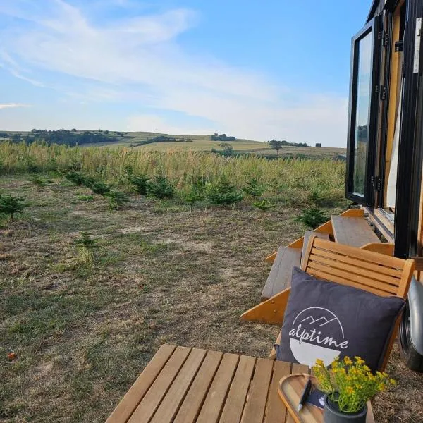 Behagliches OFFGRID Tiny House - Escape to Nature，位于Mühldorf的酒店