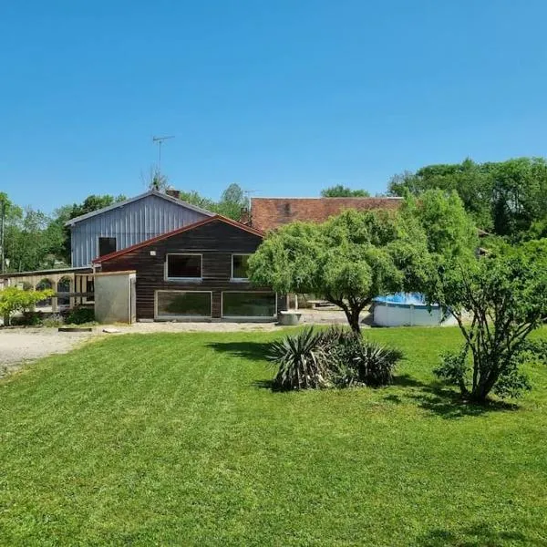 Gite Ker Amance Dienville - 10 personnes，位于Dienville的酒店