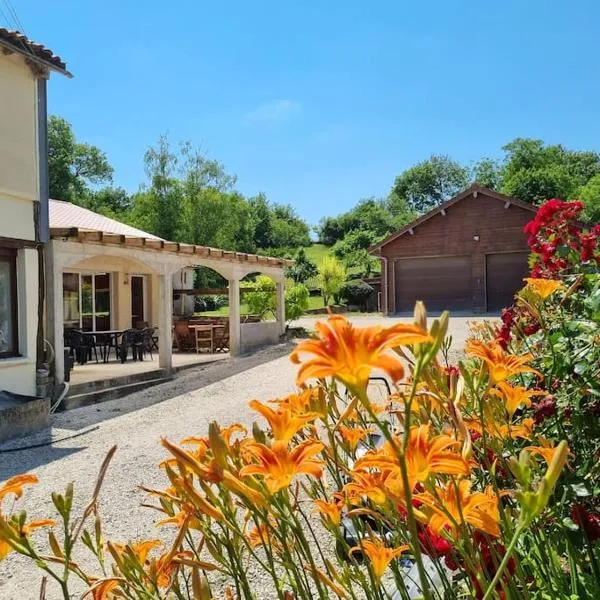 Gite Ker Amance Dienville - 10 personnes，位于Dienville的酒店