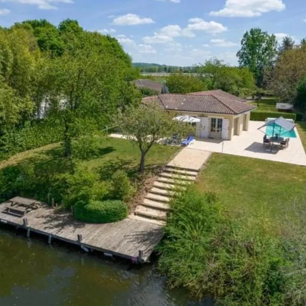 Villa la Rive, River Villa，位于Le Temple-sur-Lot的酒店