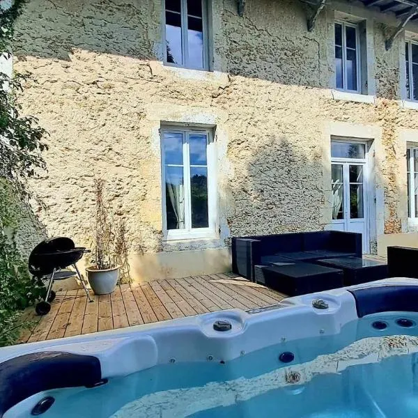 Domaine de Cachaou Villa Leyr'ial sauna & spa，位于萨莱的酒店